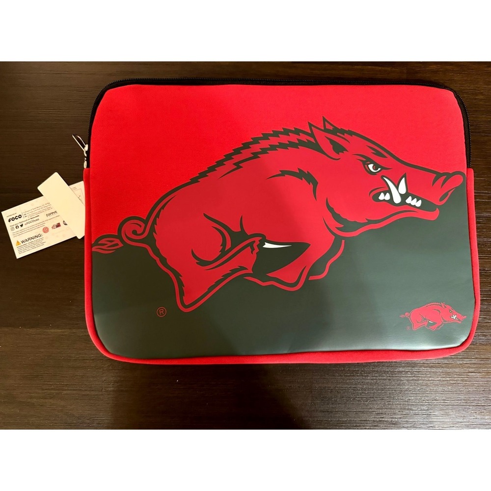 Arizona Razorbacks Foco Brand Zippered 15 x 11 Laptop Sleeve- NWT